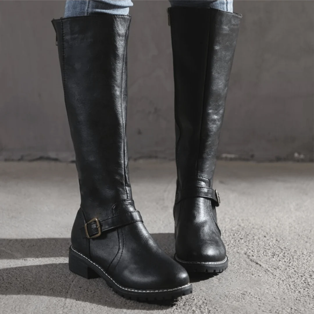 Bottes hautes femme look vintage noir